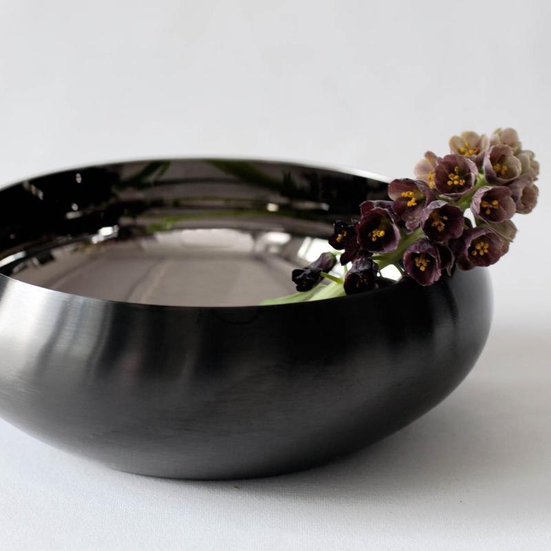 Nest skål 27 cm svart