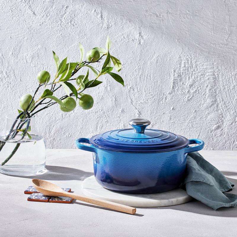 Signature støpejernsgryte rund 24 cm 4,2L azure