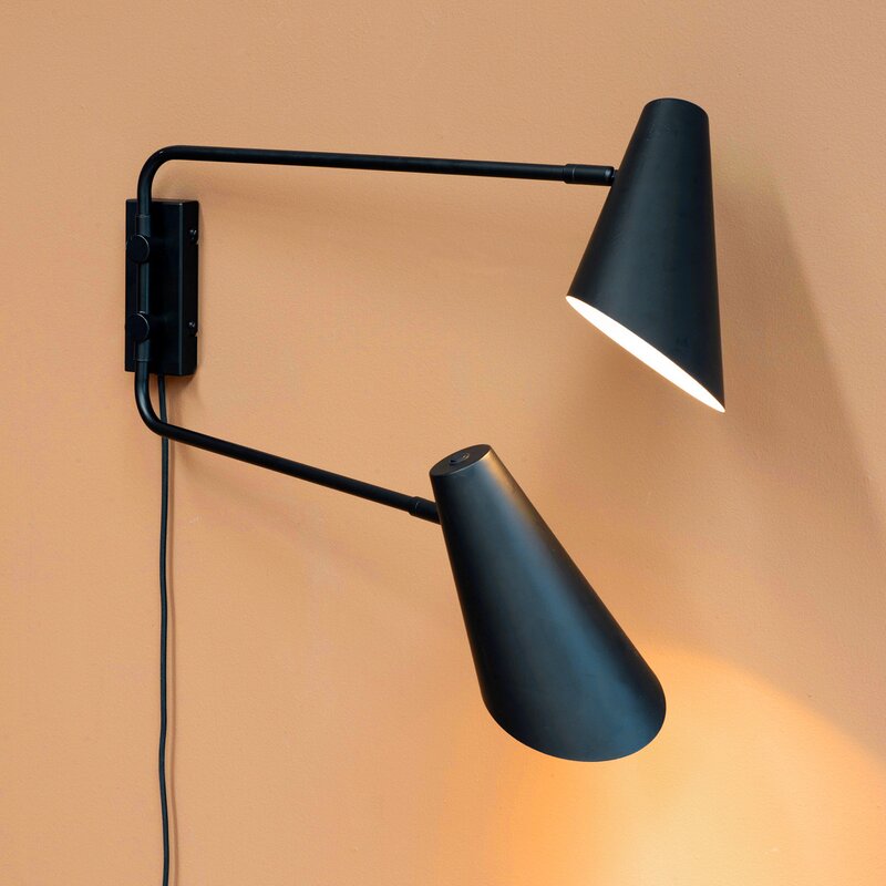 Cale vegglampe 46 cm svart
