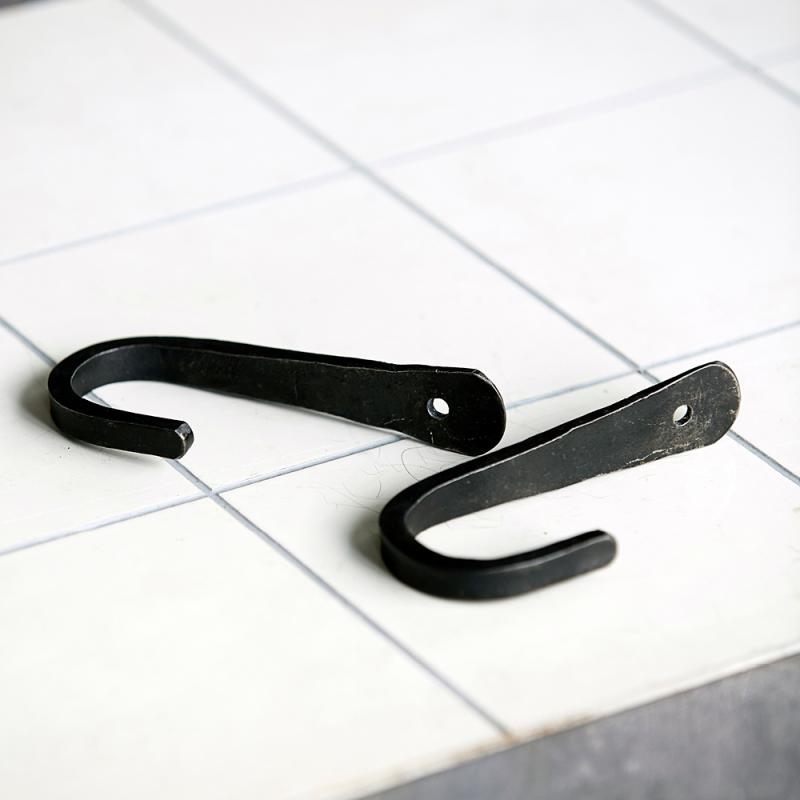 Basic knagg 13,5 cm svart