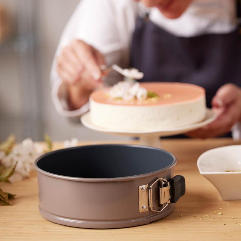 Springform 26 cm stål latte
