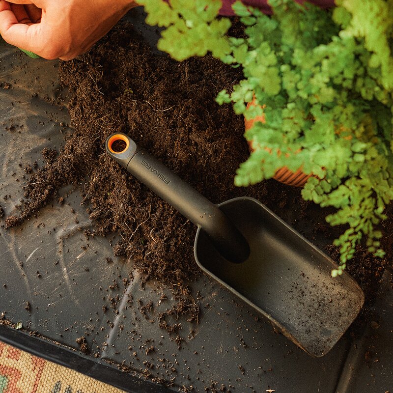 Plantespade 35 cm svart