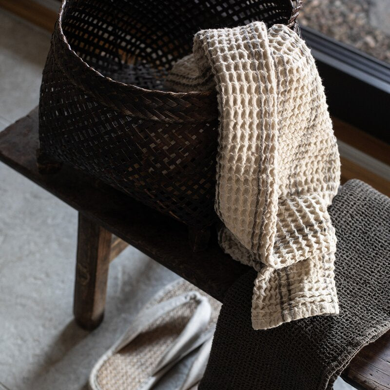 Nella håndkle vaflet 50x70 cm taupe stripe