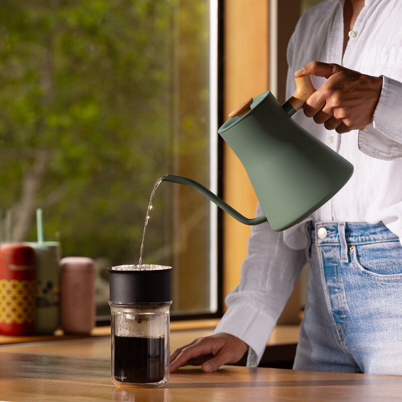 Stagg EKG Pro elektrisk vannkoker 0,9L smoke green/lønnetre