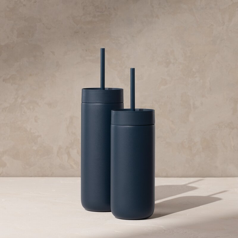 Carter Cold tumbler med sugerør 590 ml stone blue
