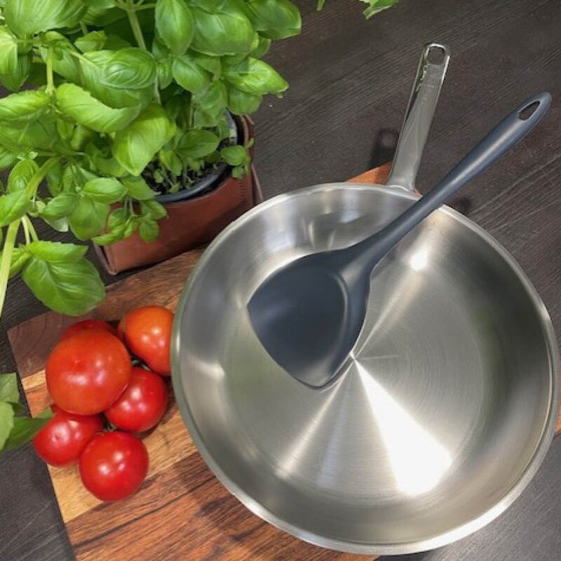 Wok-skje 35 cm antrasittgrå
