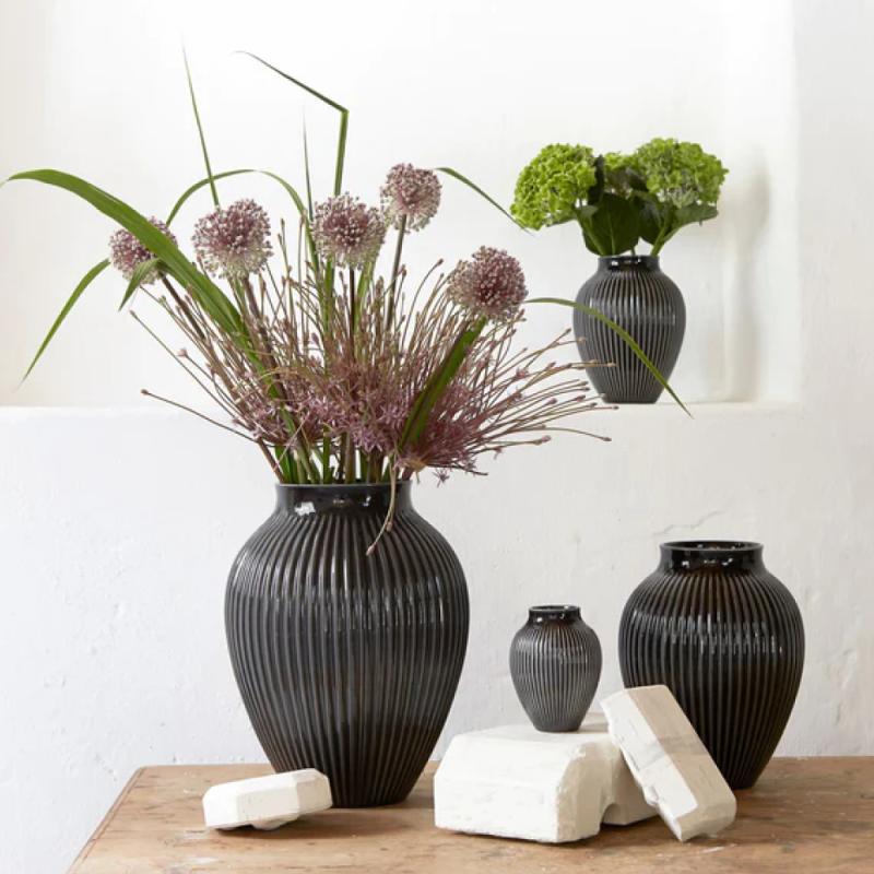 Ripple vase 12,5 cm svart