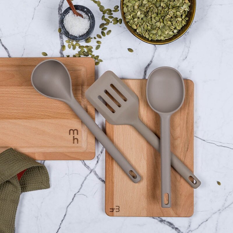 Kitchen Things stekespade 29,5 cm grå