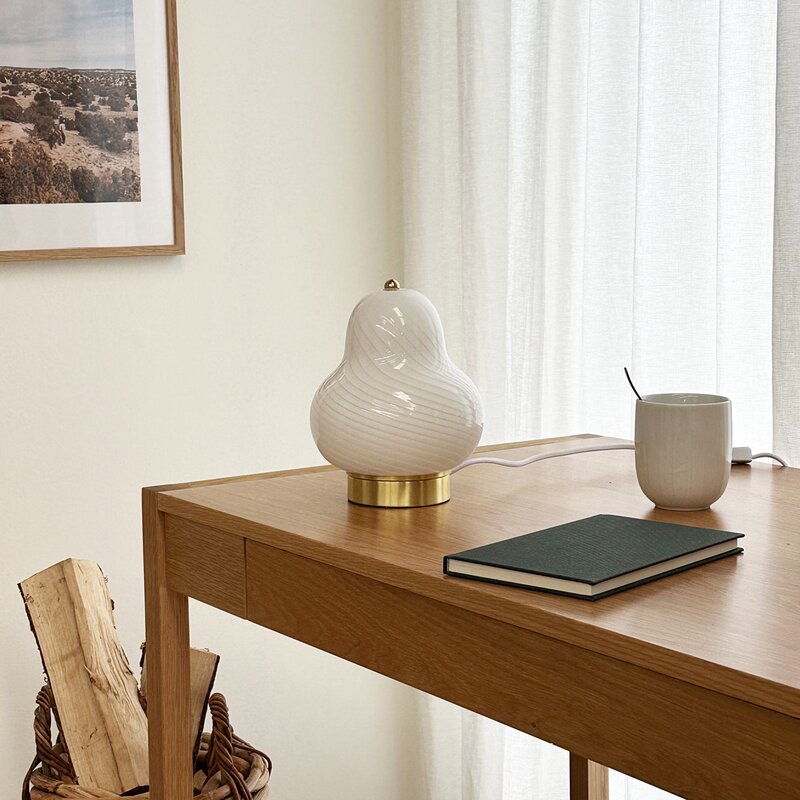 Lucy bordlampe 21,5 cm hvit