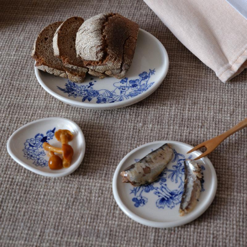 Haru minitallerken 12 cm mummi hvit/blå