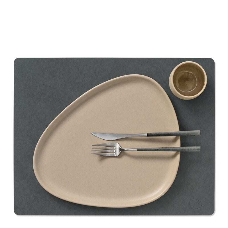 Square Nupo spisebrikke L 35x45 cm antrasitt