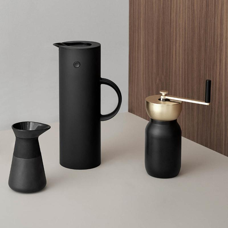 Theo melkemugge 0,4L svart