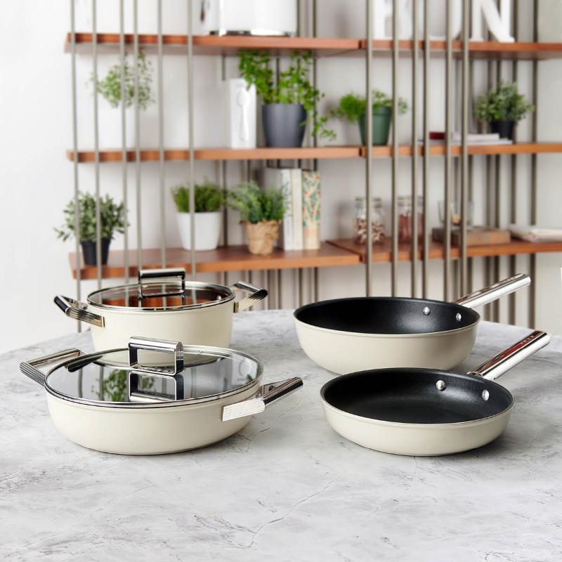 Traktørpanne m/lokk 28 cm 3,7L creme