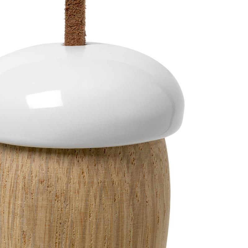 Nordic Tales ornament Acorn brun