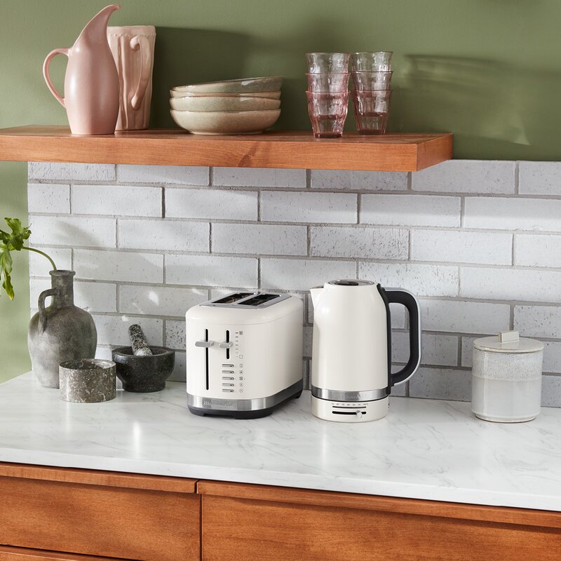 Vannkoker med termostat 5KEK1701EPL 1,7L porcelain