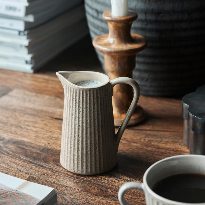 Pleat kanne 13 cm grå/brun