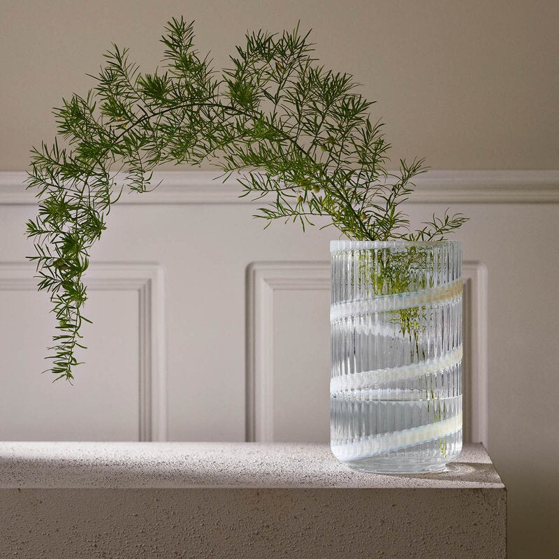 Vase munnblåst glass 20,5 cm swirl white