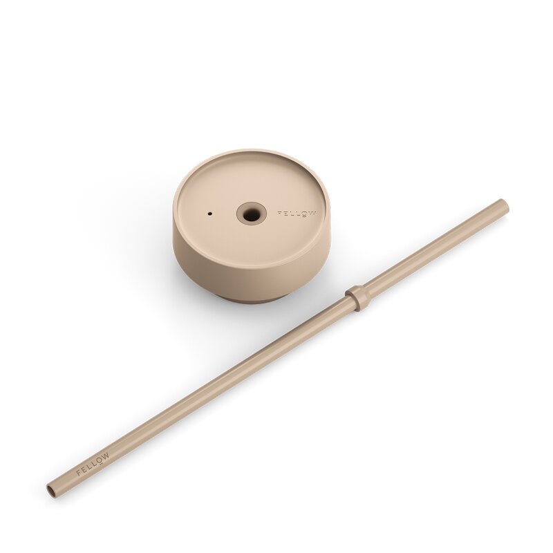 Carter Cold Desert Capsule tumbler med sugerør 590 ml sand dune