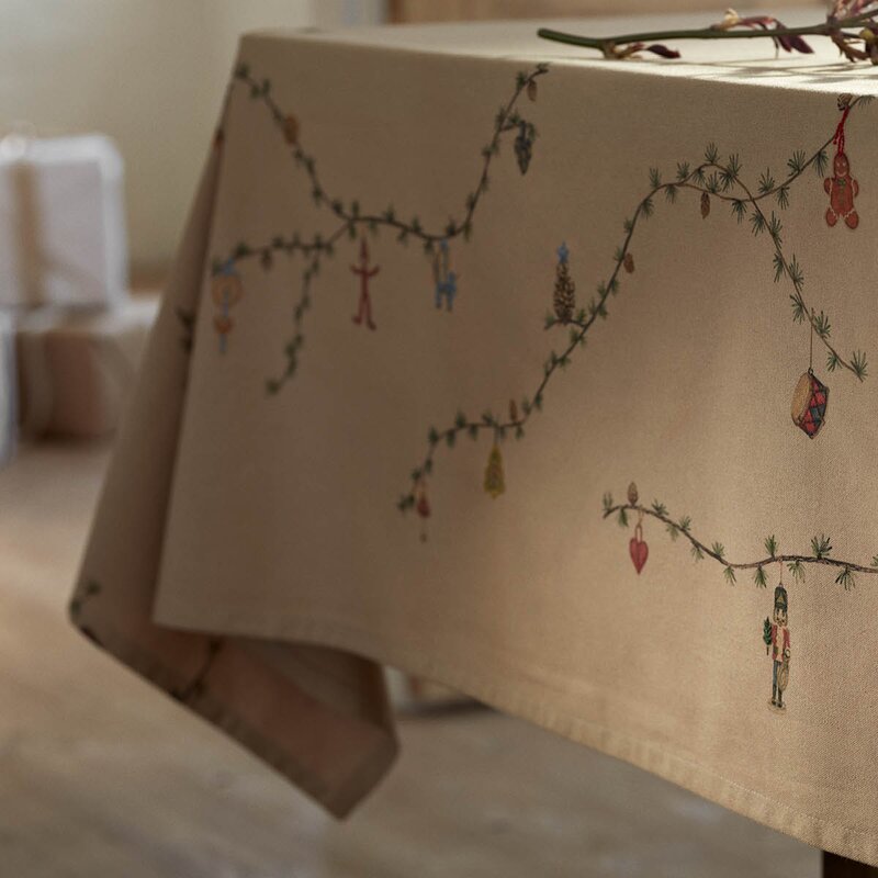 Hammershøi Christmas duk 150x270 cm sand