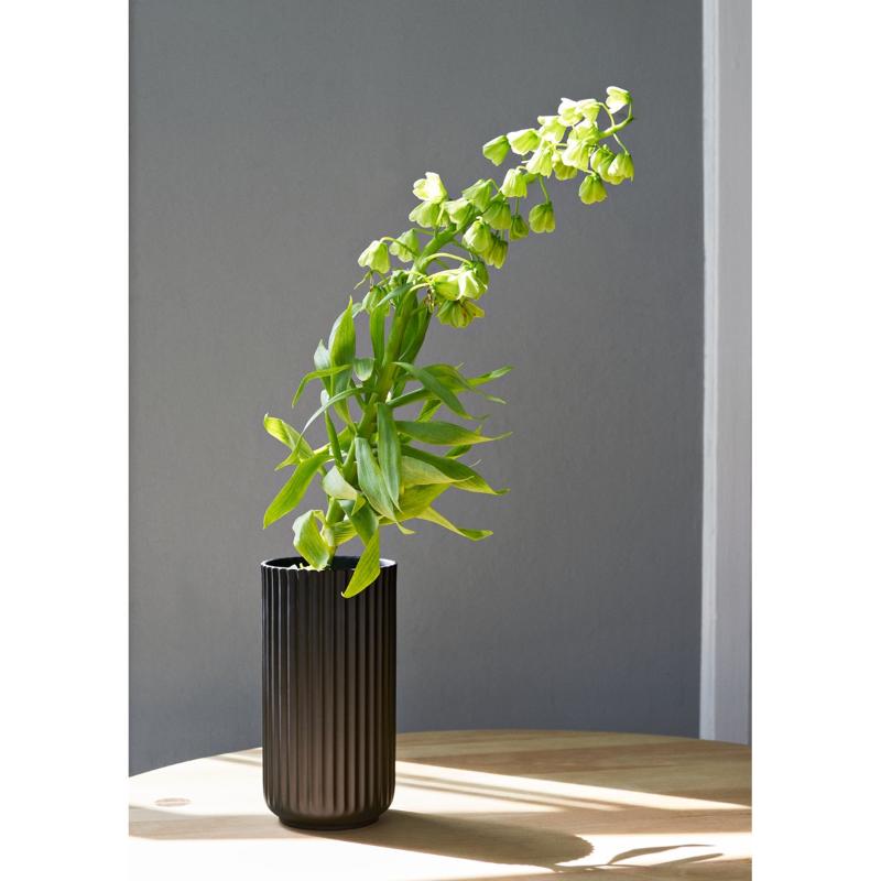 Vase 15,5 cm svart