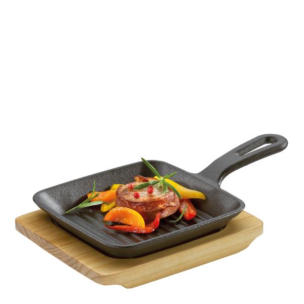 Firkantet serveringspanne med rille og treplate