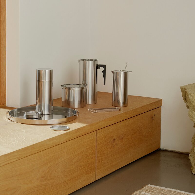 Arne Jacobsen serveringsbrett 33,5 cm stål