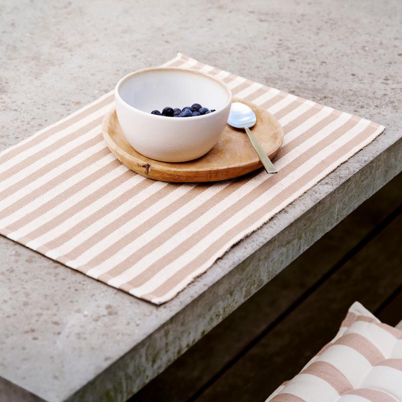 Statement Stripe spisebrikke 33x48 cm 2 stk beige