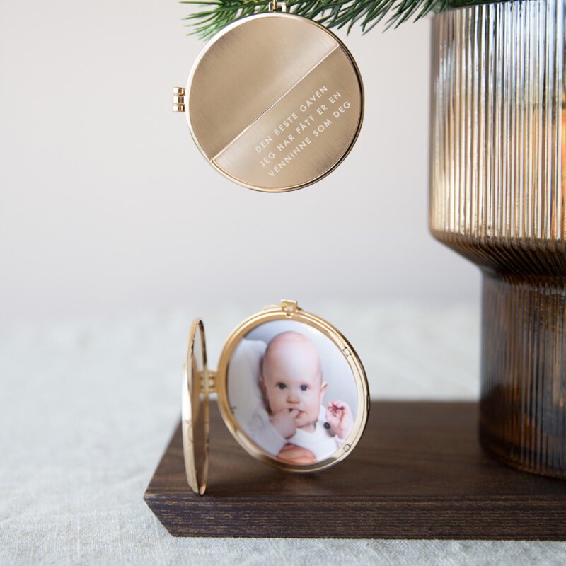 Julepynt medaljong m/fotoramme 7x7 cm venninne gull