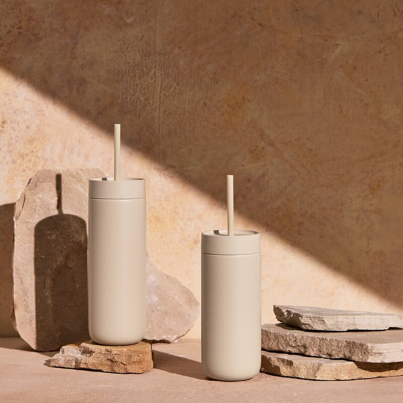 Carter Cold Desert Capsule tumbler med sugerør 475 ml sand dune