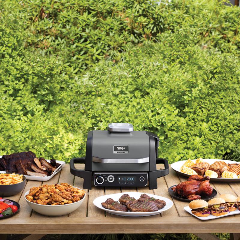 Woodfire utendørs elektrisk grill 7-in-1 2400W