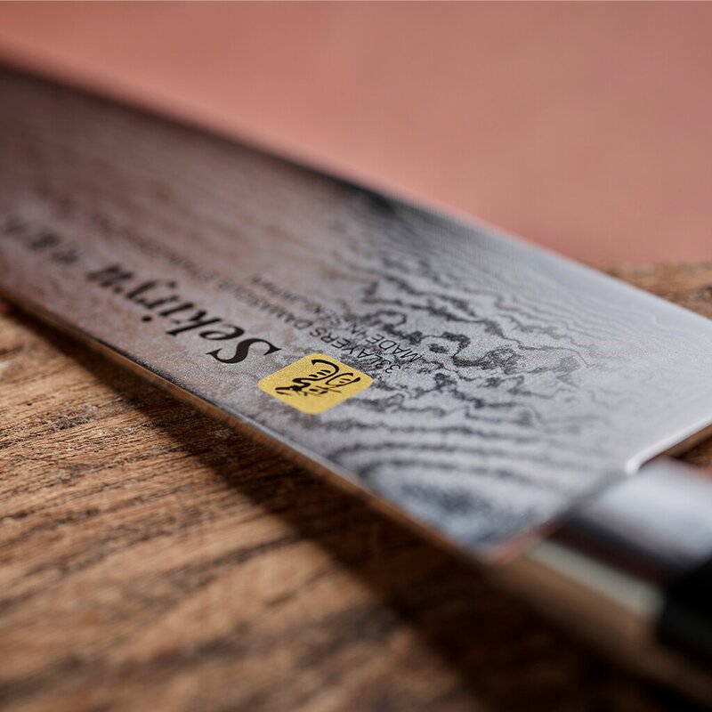 Damask santokukniv 18 cm svart