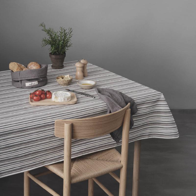 Duk 140x320 cm small stripes hvit