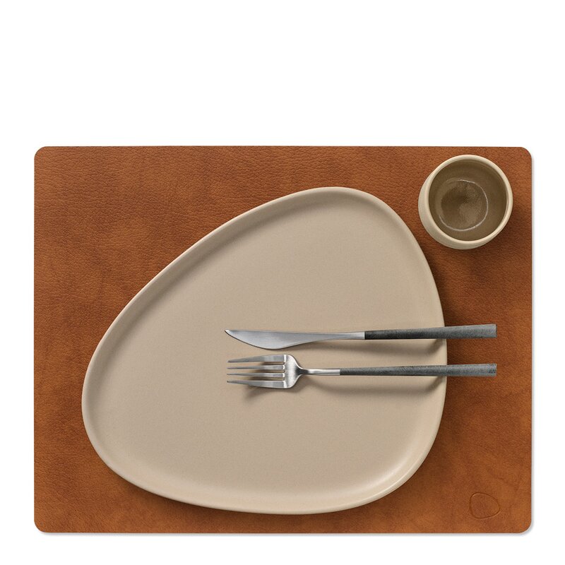 Square Bull brikke tosidig cognac/svart