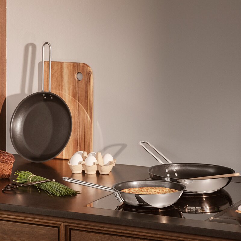 Stainless Steel stekepanne 28 cm Slip-Let® belegg
