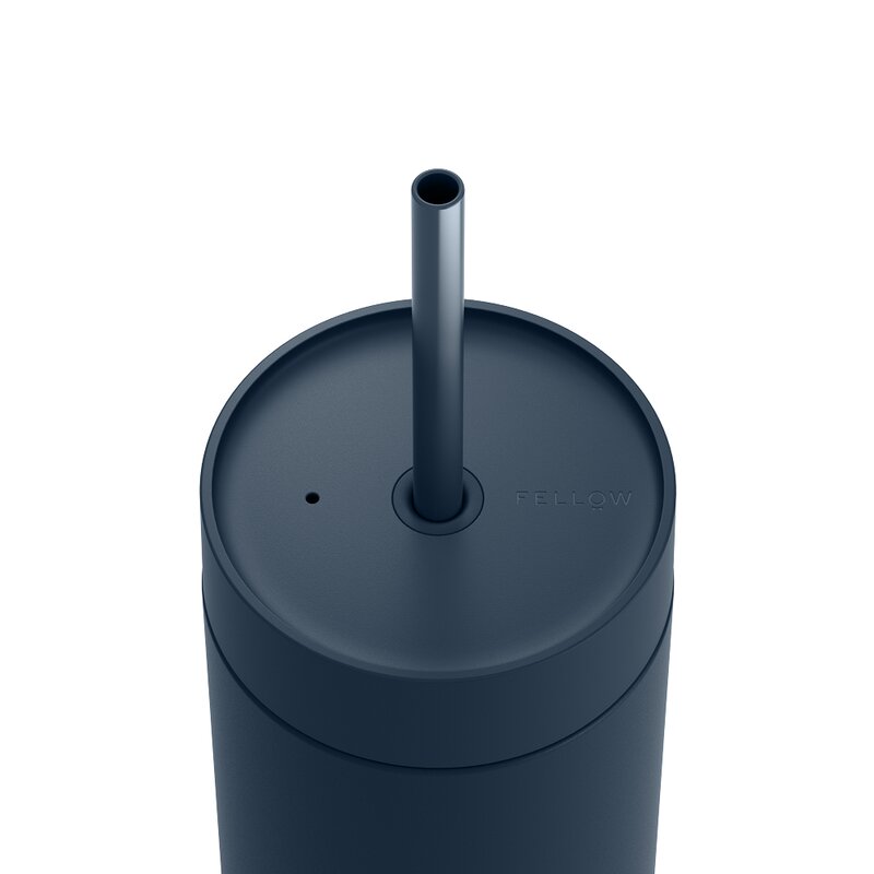 Carter Cold tumbler med sugerør 590 ml stone blue