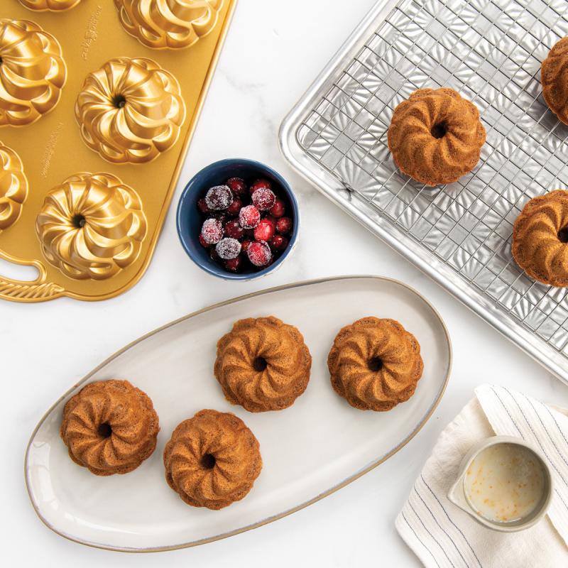 Pirouette Bundtlette® bakeform 0,9L gull