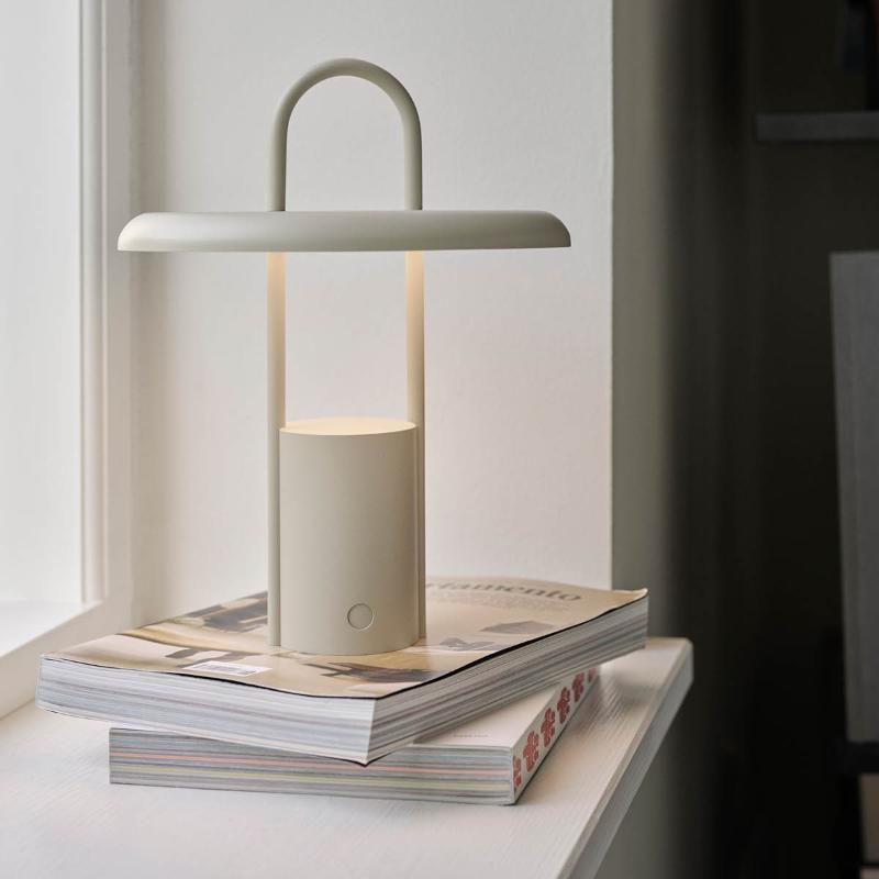 Pier bærbar LED lampe 25 cm sand