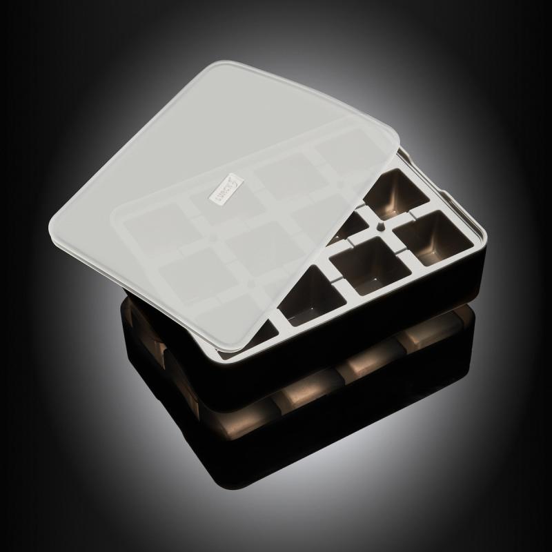 Isbitform terninger m/ lokk 4X4 cm svart
