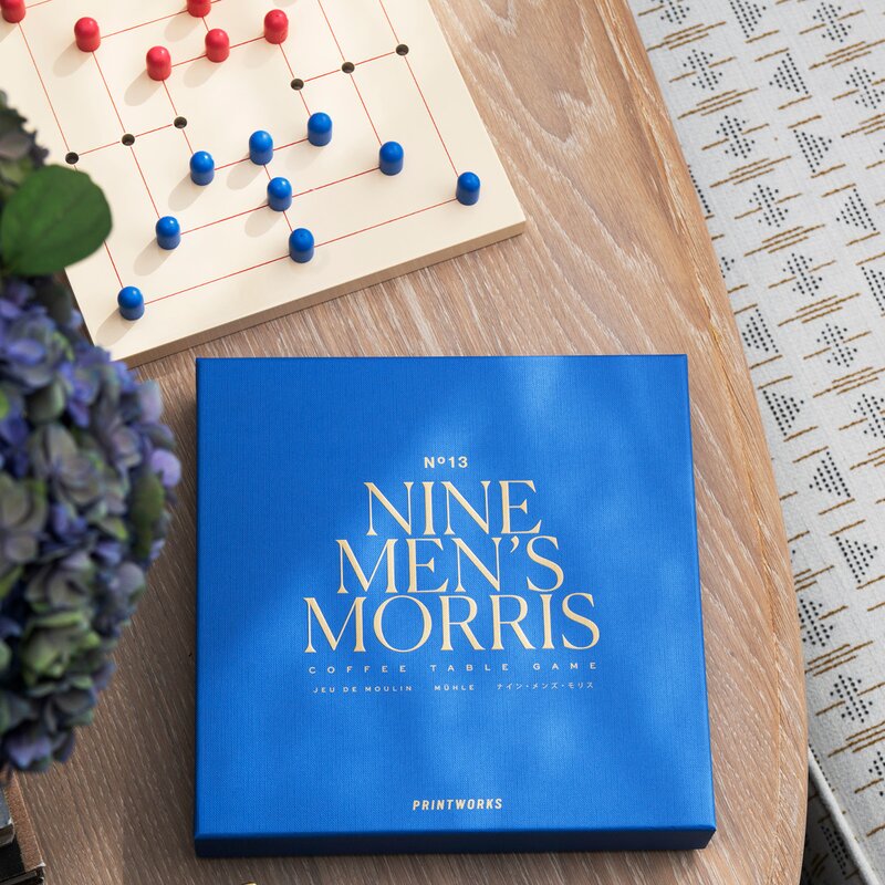 Classic nine men's morris spill