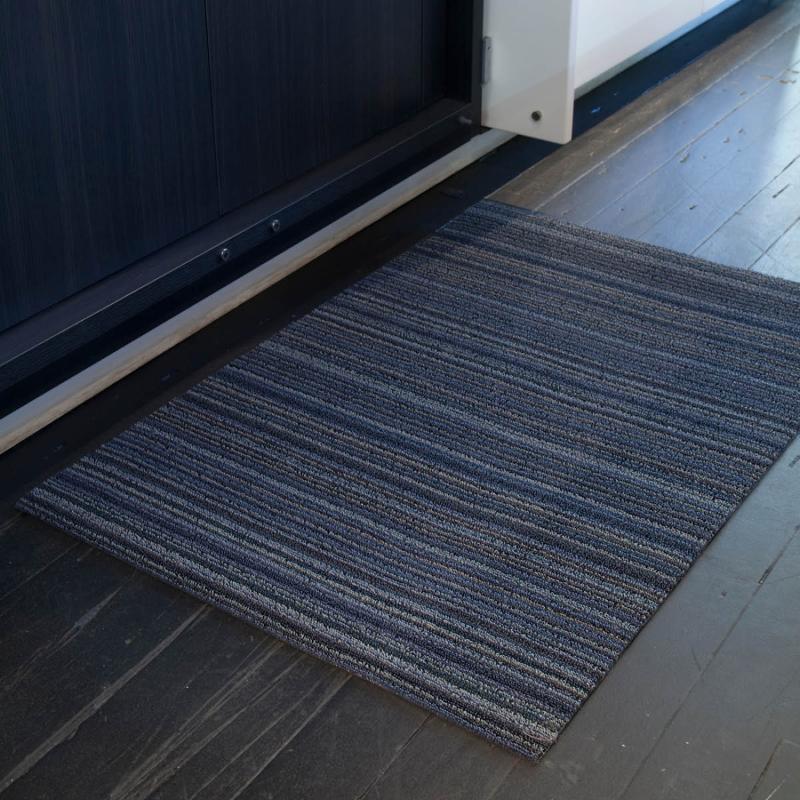 Skinny Stripe dørmatte 61x91 cm blue