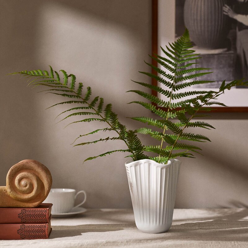 Hammershøi unfold vase 16,5 cm hvit