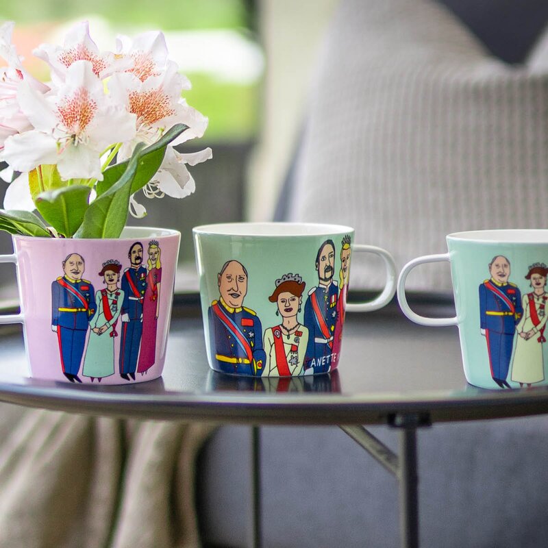 Anette Moi krus 27 cl kongefamilien rosa/multi