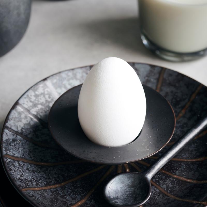 Pion eggeglass 9 cm 4 stk svart/brun