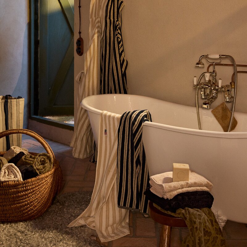 Stripete frotté håndkle 70x130 cm lys beige/off white