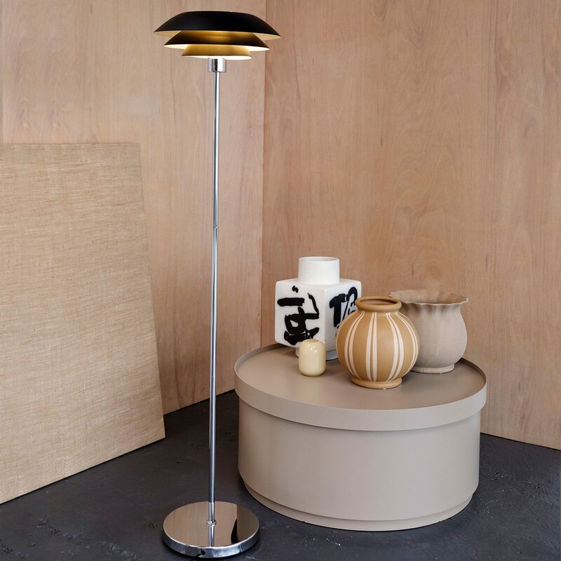 DL31 gulvlampe 133 cm opal glass
